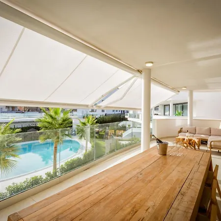 Vivi Homes - Terra Higueron Luxury, Terrace & Pool * Fuengirola